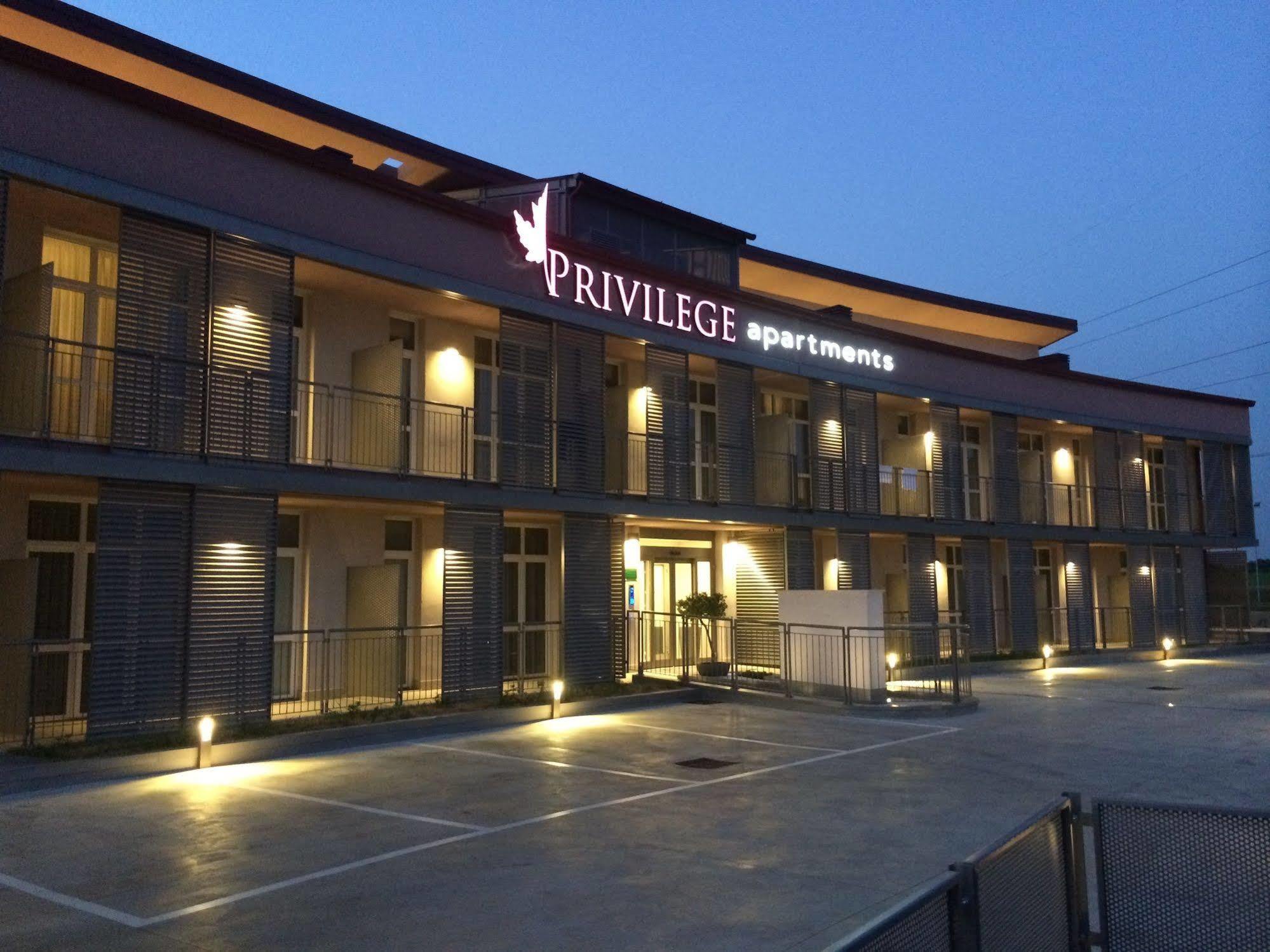 Privilege Apartments Vimercate Εξωτερικό φωτογραφία